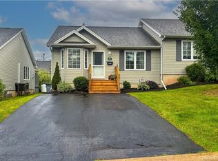 142 Sanford St, Riverview, NB E1B1H9