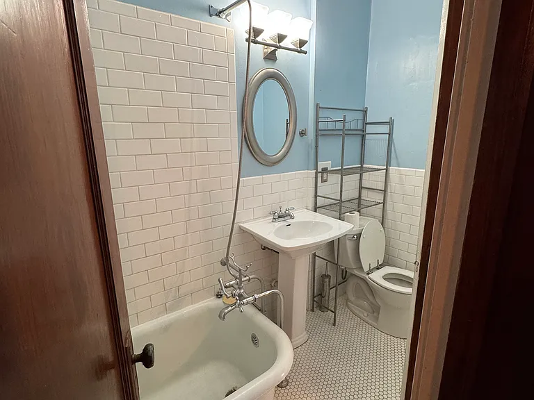 313 1/2 S Osage Ave #2 — Photo 24