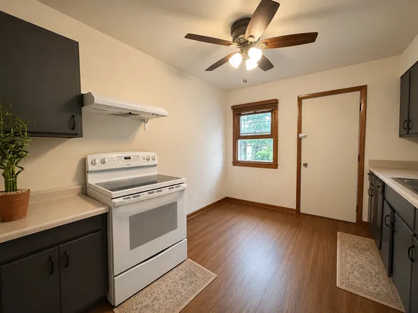 2308 Parmenter Street, 2308 Parmenter St APT 3, Middleton, WI 53562
