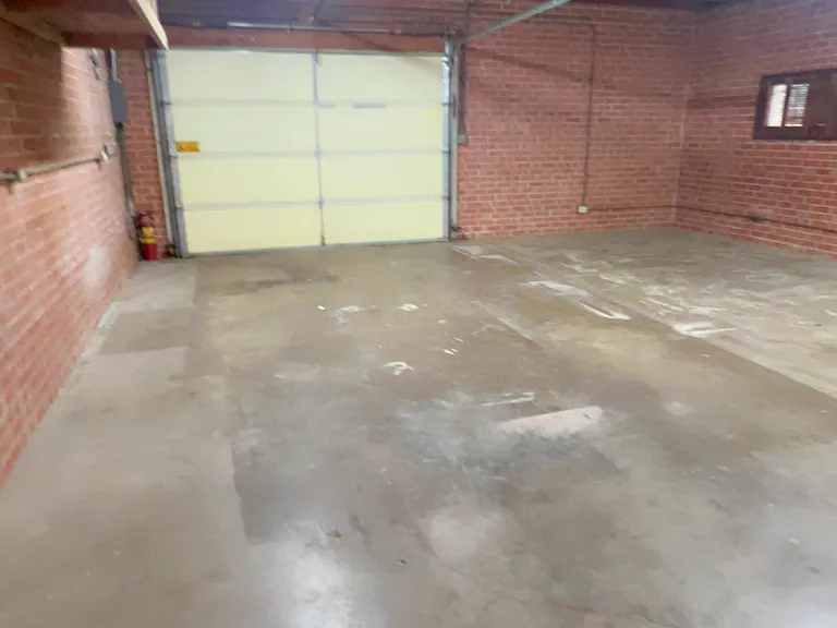 6042 E Eastland St — Photo 16