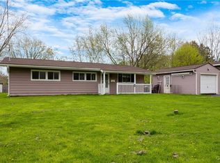 4 Apricot Ln, Liverpool, NY 13090