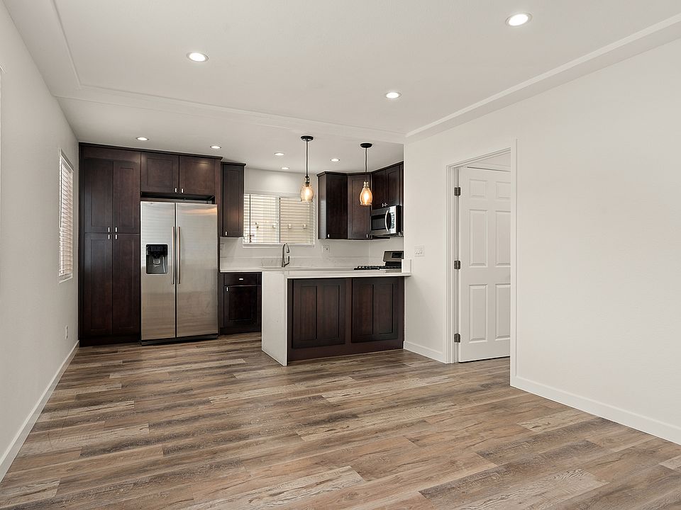 1st image of 2410 1/2 Hope St