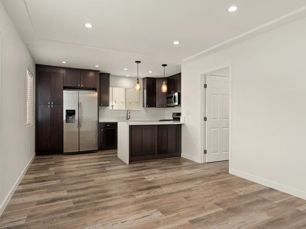 2410 1/2 Hope St, Huntington Park, CA 90255