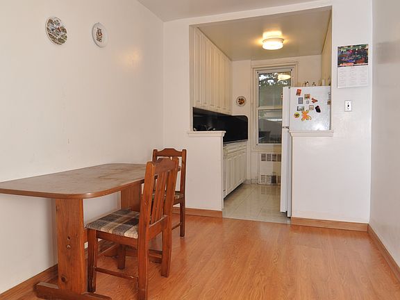 4th image of 3202 Nostrand Ave APT 1E