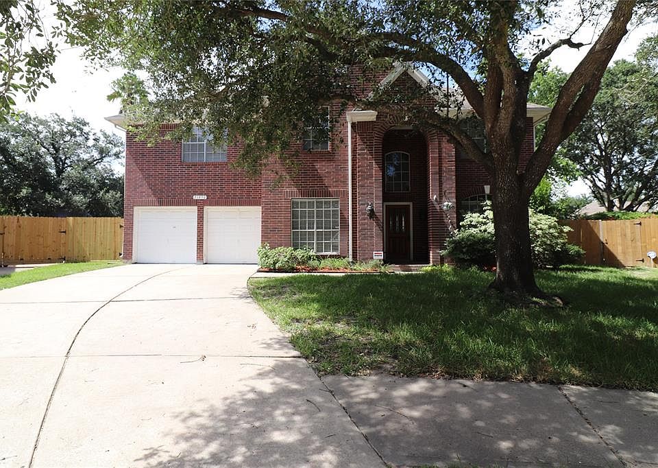 1st image of 21650 Westcliffe Falls Dr