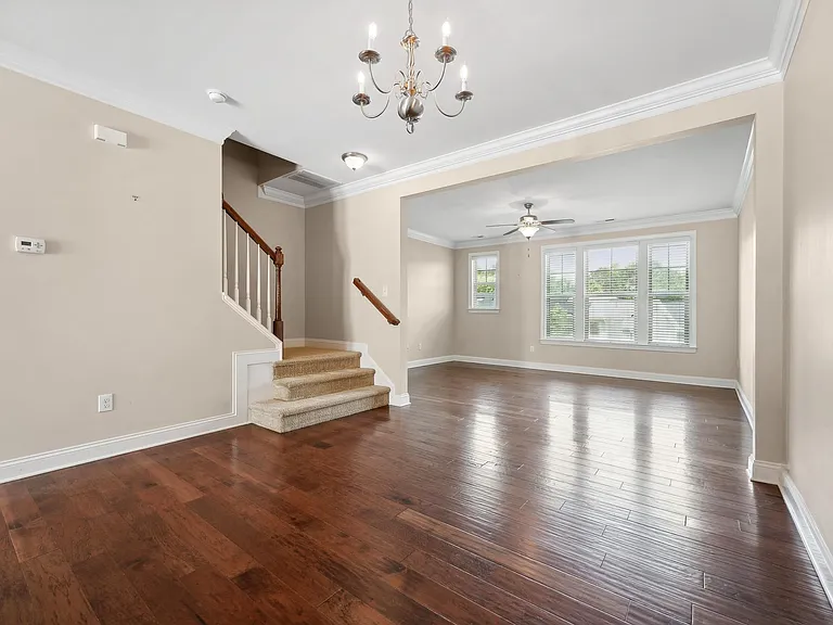 1359 Town Home Dr — Photo 16