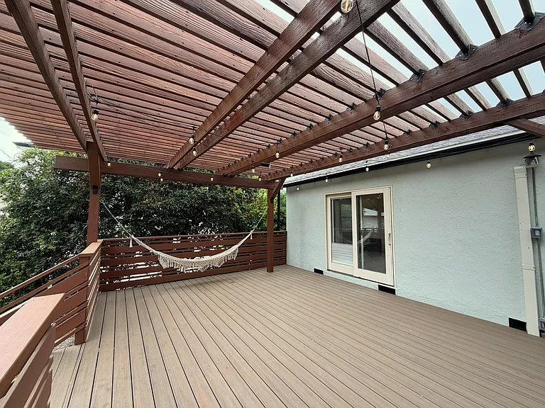 624 W Howard St #A — Photo 23