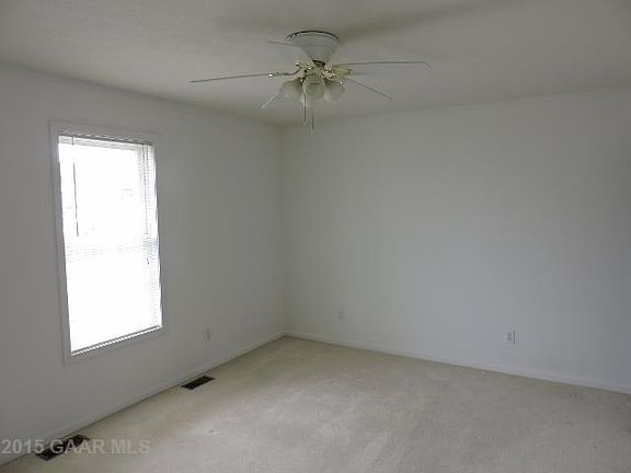 5th image of 77 S Foxhall Ln