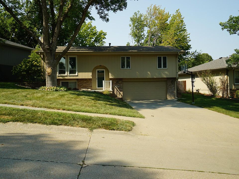 1st image of 15416 Westchester Cir #1