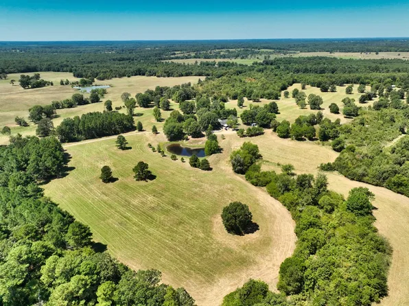 999 Hamil Rd, Haworth, OK 74740