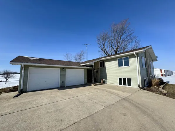 N9121 County Road C, Randolph, WI 53956