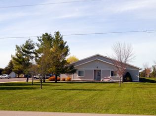 6776 State St, Posen, MI 49776