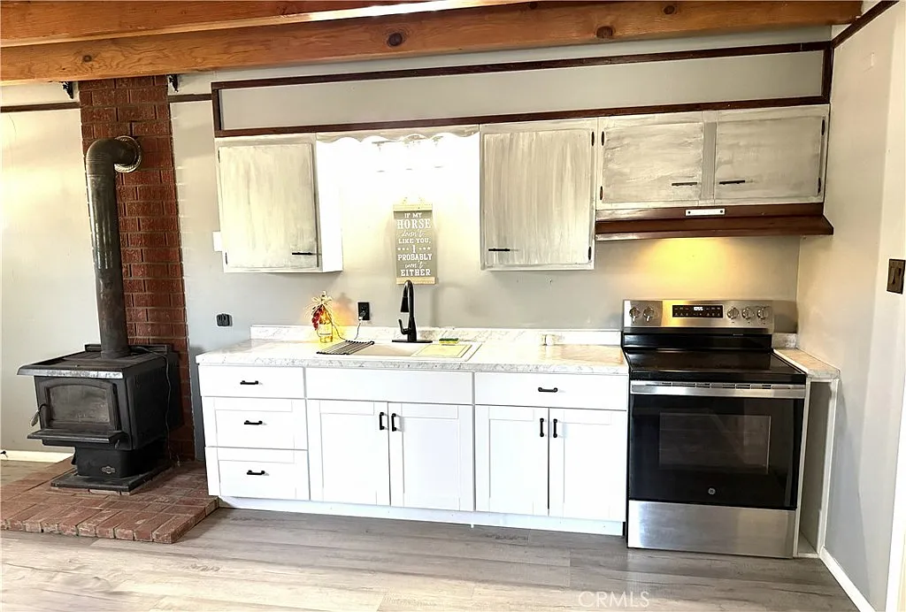 1 bed, 1000 sqft, $2,500 — Photo 4