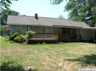 330 Center Ave W, Graysville, AL 35073