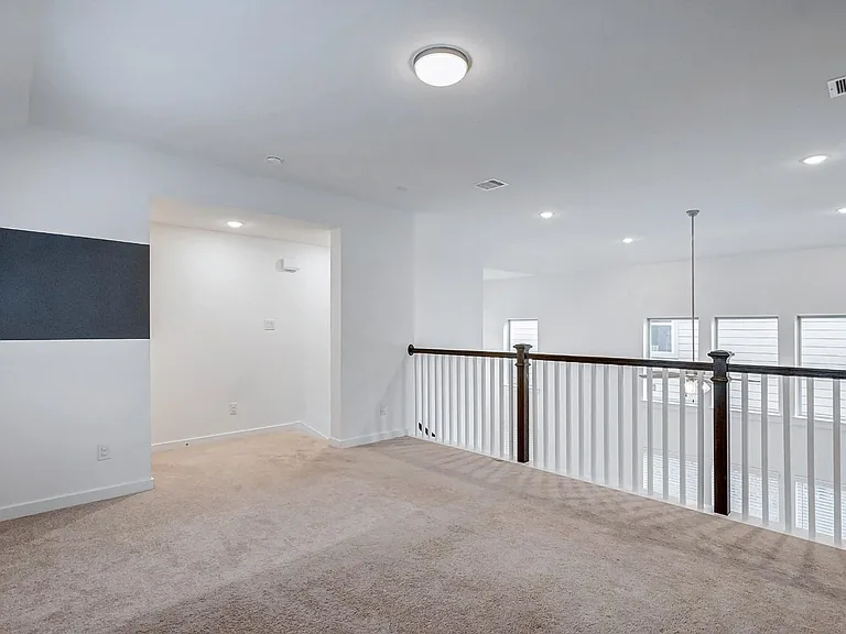 5115 Klein Orchard Dr — Photo 10