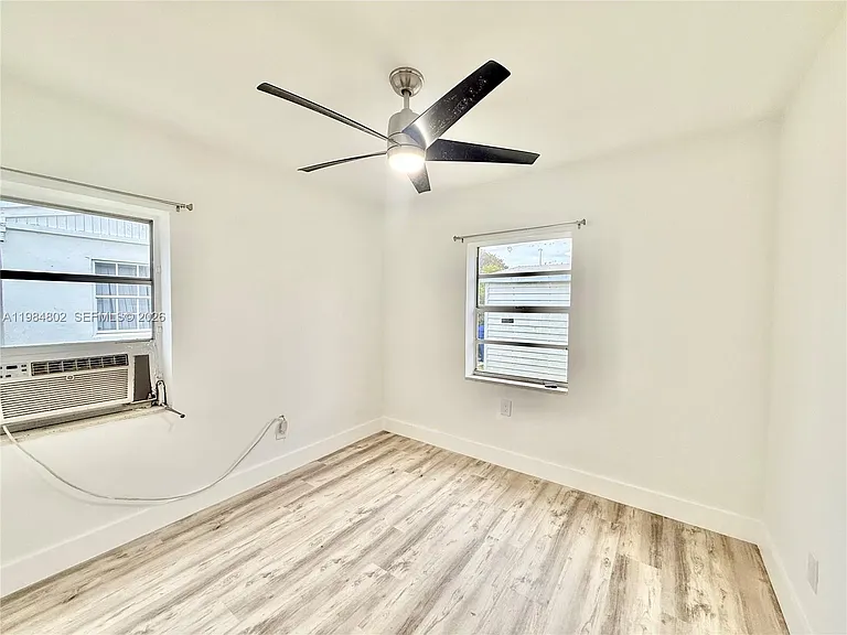 1942 NE 172nd St #1942 — Photo 11