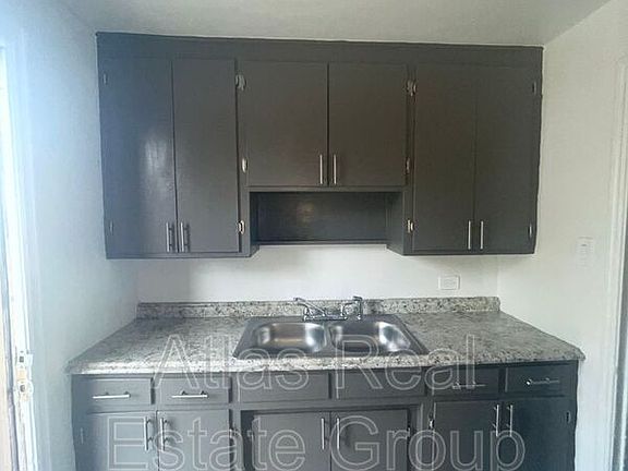 3rd image of 1523-1543 Verbena St Unit 1541