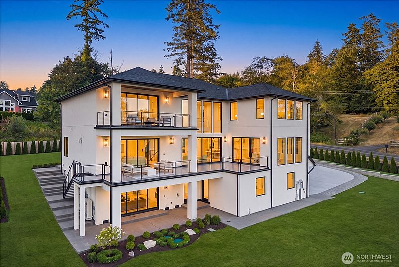 4th image of 6220 Cromwell Drive NW