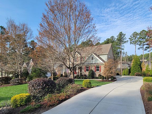 2nd image of 816 Clausun Dr