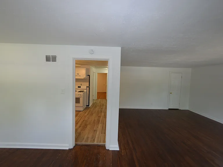 1275 N Florissant Rd — Photo 4