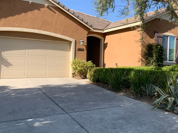 10216 Sirretta Peak Pl