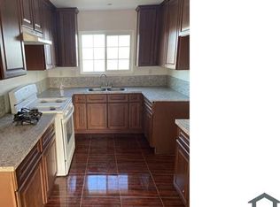 38414 Larkin Ave #B, Palmdale, CA 93550