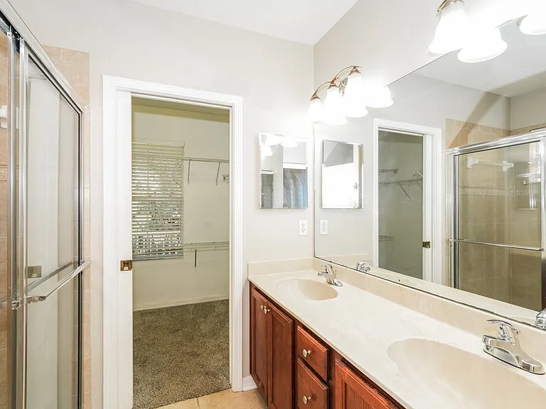 16014 Loneoak View Dr — Photo 11