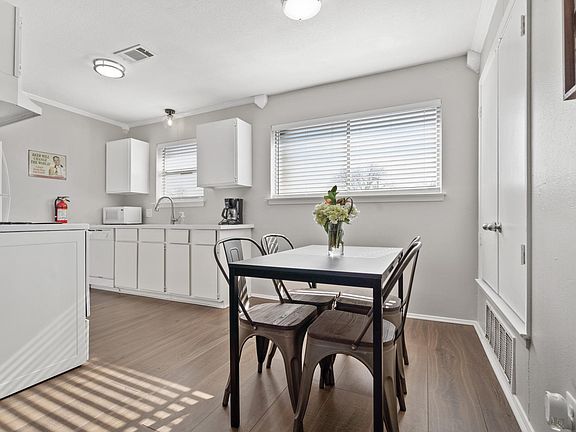 4th image of 1006 Thannisch Dr APT F