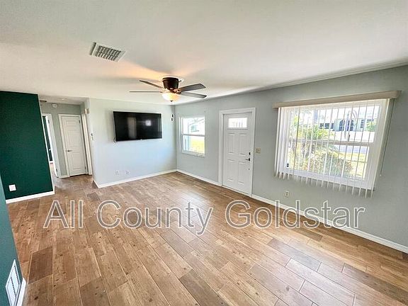 3rd image of 1650 Loralin Dr