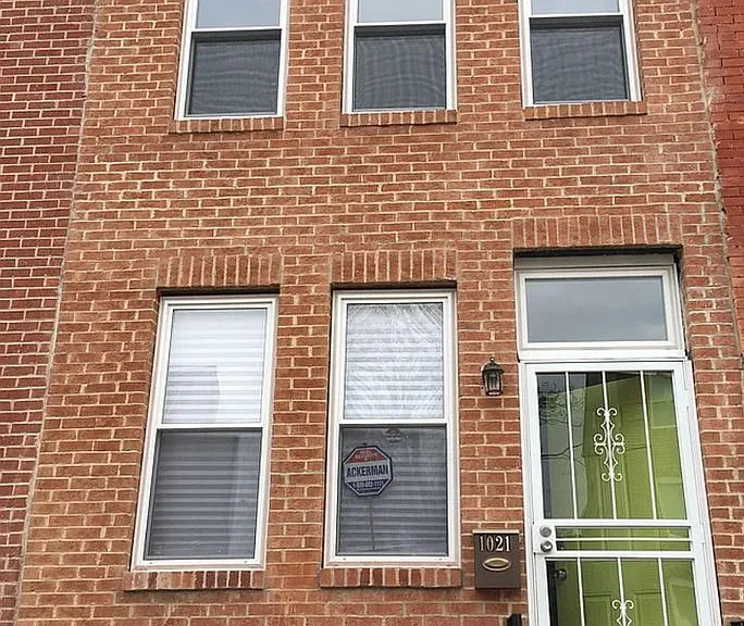 1099 W Fayette St — Photo 31