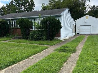 8 Boswell Rd, Marlton, NJ 08053