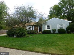 4 Wayside Rd, Berlin, NJ 08009