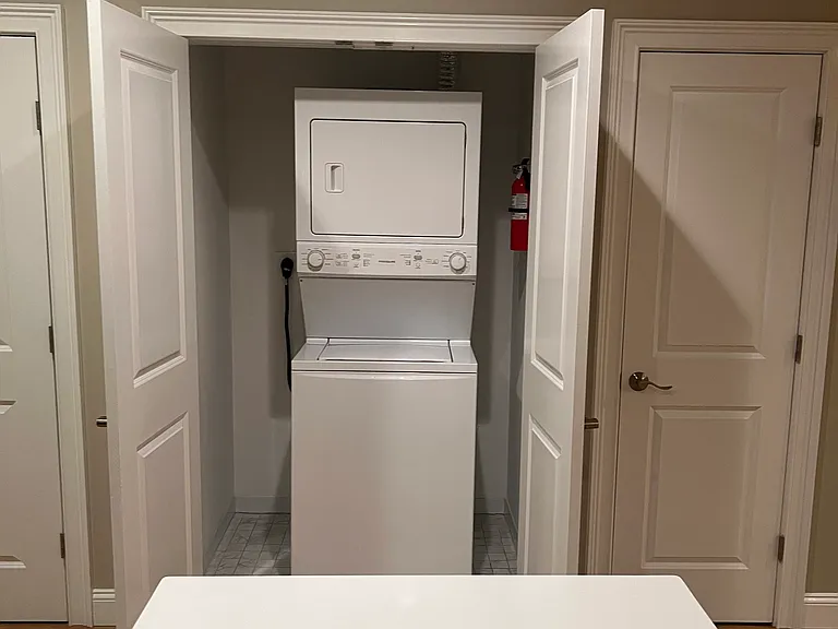 14 Church St #2B — Photo 6