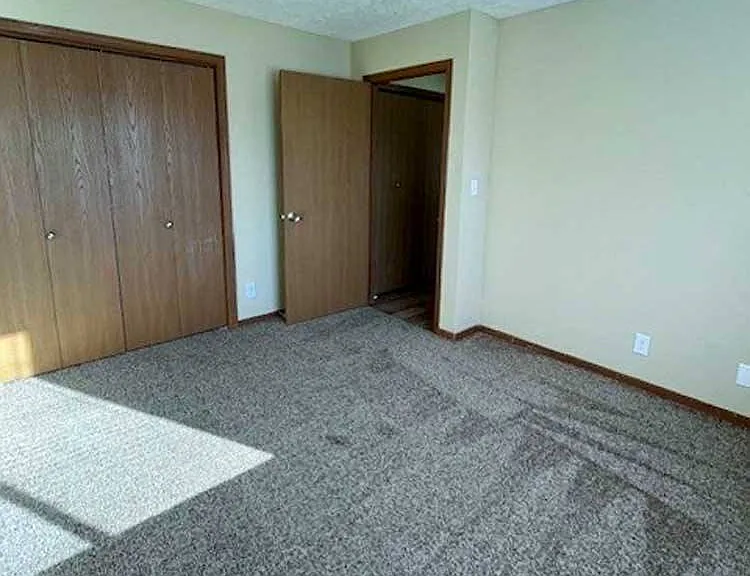 Pine Lake Heights Apartments — Photo 153