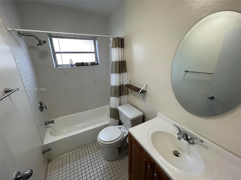 1450 Atlantic Shores Blvd #109 — Photo 19