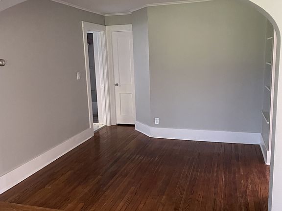 5th image of 267 Cazenovia St