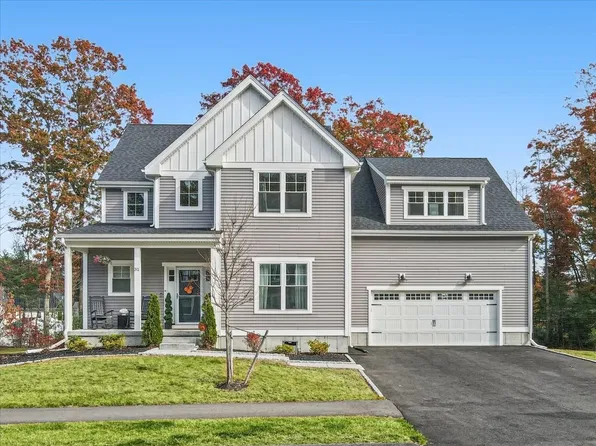 31 Lilac Ave, Bellingham, MA 02019