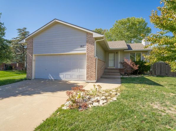 1817 N Buckthorn Ct, Andover, KS 67002