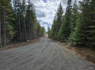 11 Spring Ln, Weippe, ID 83553