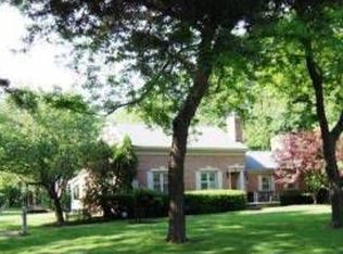 980 Shoemaker Rd, Webster, NY 14580