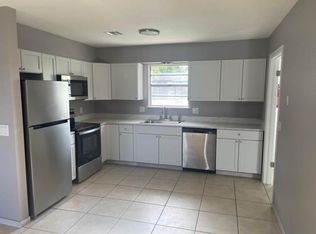 1710 N Country Club Rd, Stillwater, OK 74075