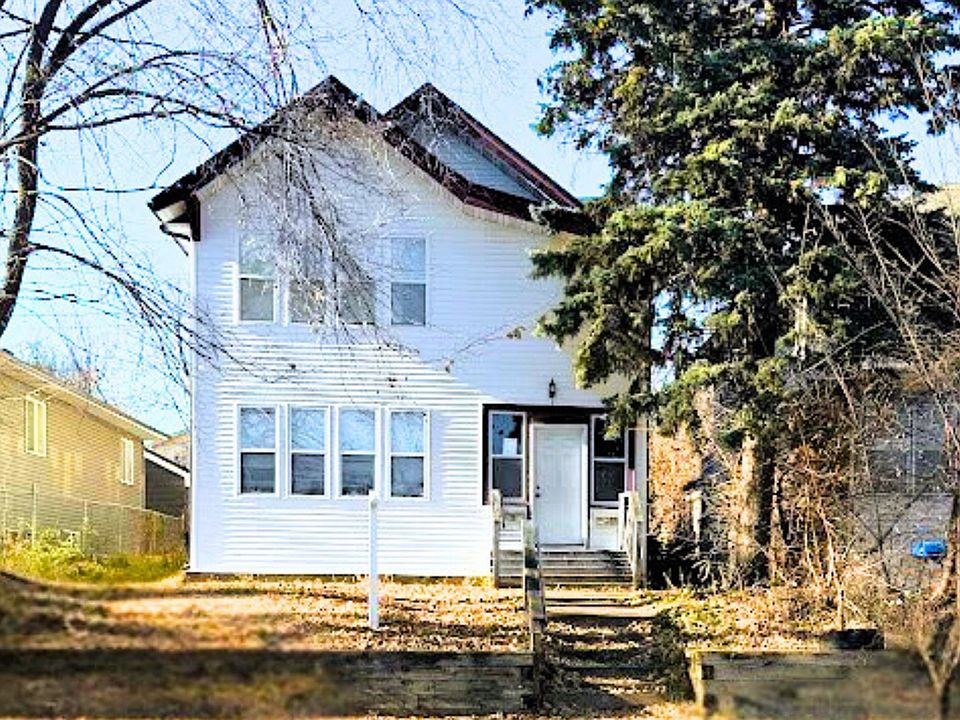 1st image of 617 Morgan Ave N
