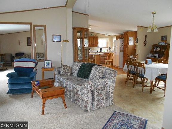 5th image of 423 Golfview Ln