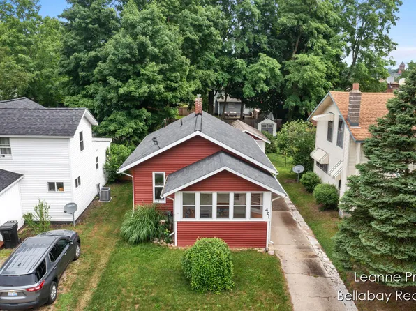 421 W Grand St, Hastings, MI 49058