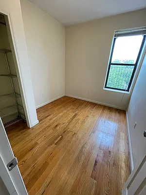 Rented by Delmark Realty LLC | media 20