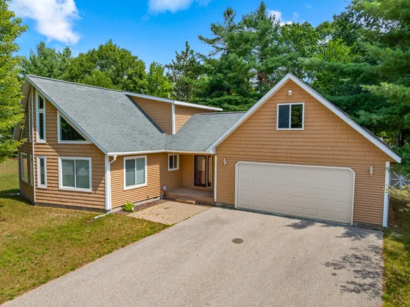 10779 Lake Shore Dr, Gaylord, MI 49735