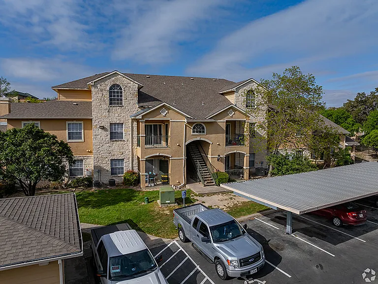 Hill Country Villas — Photo 21