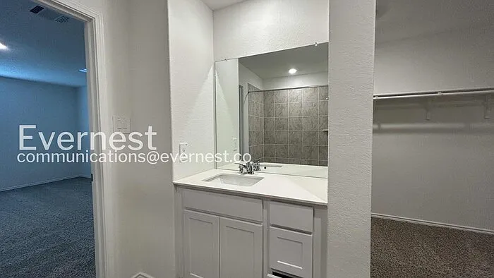 16043 Mahogany Way — Photo 14