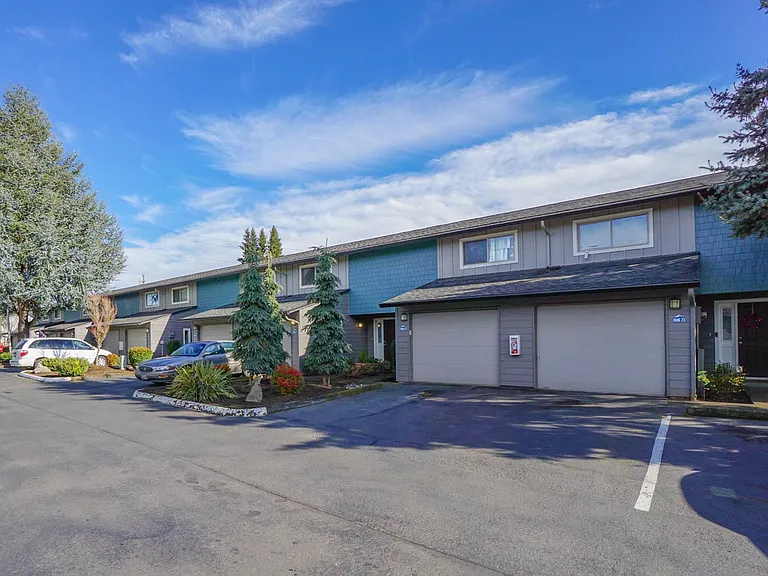 7600 NE Vancouver Mall Dr — Photo 3