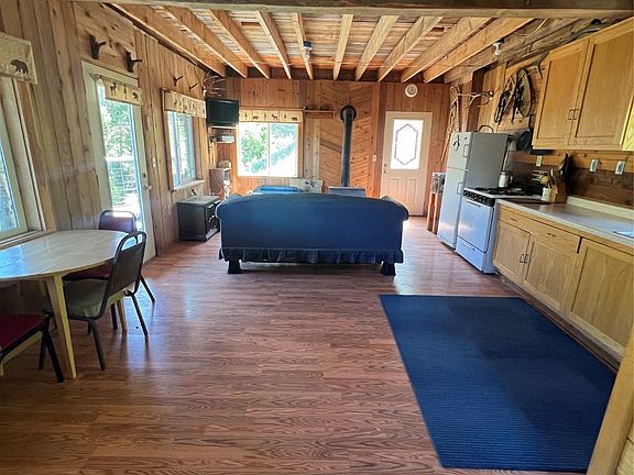 5th image of 3812 Lone Larch Dr